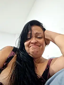 viviana-sexi online show from 02/11/26, 01:16