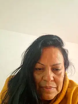 Snapshot of viviana-sexi chatting on 06/08/26, 04:07 viviana-sexi online show from 06/08/26, 04:07
