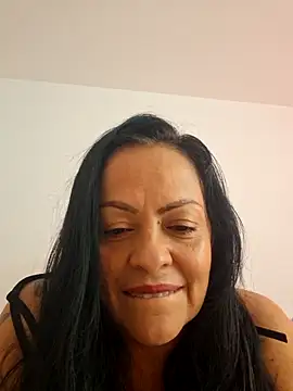 Snapshot of viviana-sexi chatting on 06/19/26, 04:46 viviana-sexi online show from 06/19/26, 04:46