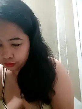 Creamy Pussycat28 online show from 11/21/25, 09:36