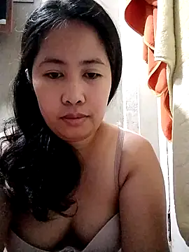 Creamy Pussycat28 online show from 11/13/25, 08:35