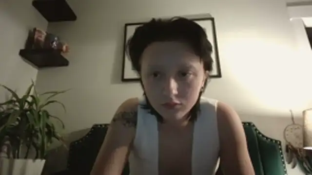 kutekiwi online show from 10/29/25, 05:06