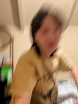 kutekiwi online show from 11/28/25, 01:17