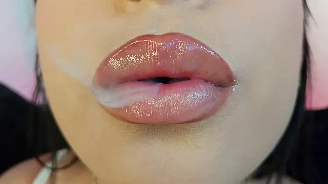 mia roux1 online show from 04/25/26, 11:57