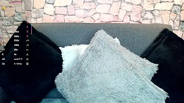 mia roux1 online show from 11/01/25, 05:07