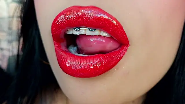 mia roux1 online show from 11/07/25, 05:39