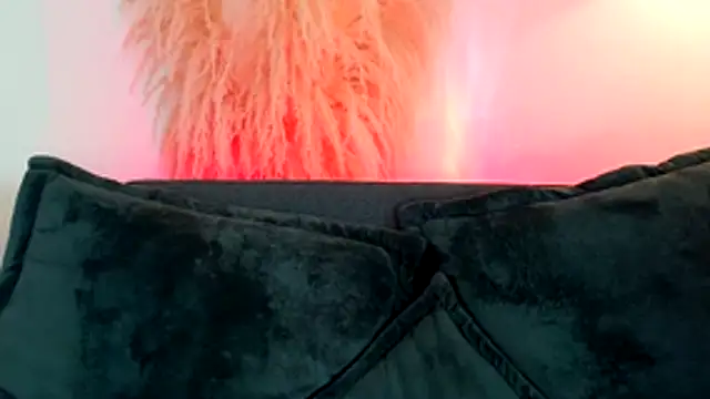 mia roux1 online show from 04/16/26, 09:39