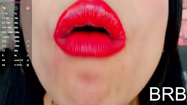 mia roux1 online show from 11/10/25, 06:07