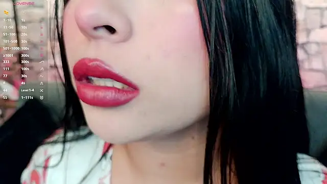 mia roux1 online show from 11/29/25, 06:46