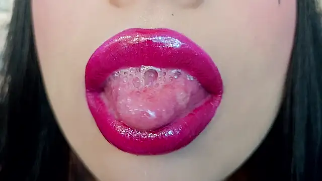 mia roux1 online show from 11/23/25, 05:56