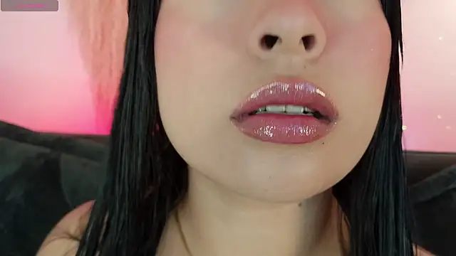mia roux1 online show from 06/20/26, 11:10