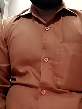 Snapshot of Virgin18year_old chatting on 12/17/25, 01:38 Virgin18year old online show from 12/17/25, 01:38