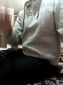 Snapshot of Virgin18year_old chatting on 12/16/25, 06:28 Virgin18year old online show from 12/16/25, 06:28