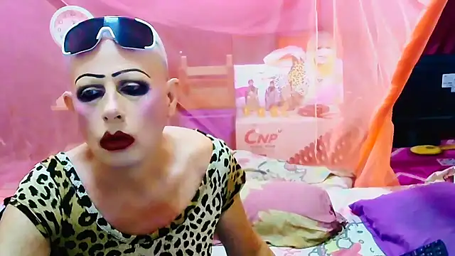 Snapshot of horni4luv chatting on 07/08/26, 11:27 horni4luv online show from 07/08/26, 11:27