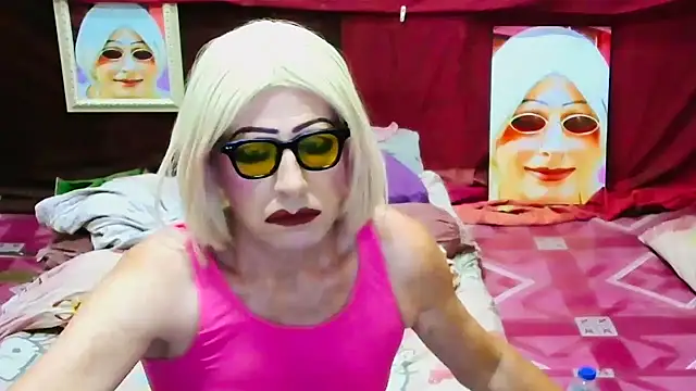 horni4luv online show from 04/08/26, 08:21