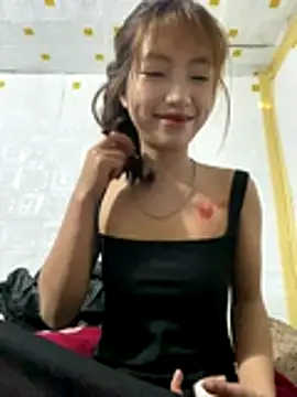 2k7-sex online show from 12/23/25, 04:45