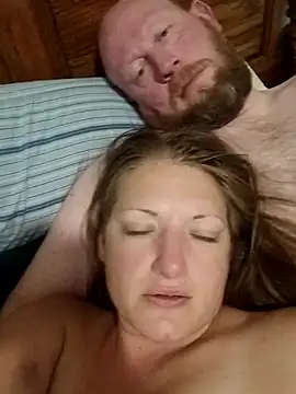 creamylittlecupcake online show from 10/24/25, 06:12