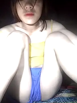 Yumi sexyy online show from 11/12/25, 03:05