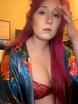 Snapshot of BOOTYFULBRI chatting on 10/21/25, 06:13 BOOTYFULBRI online show from 10/21/25, 06:13