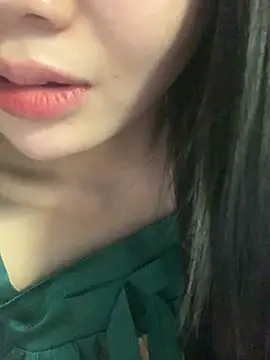 Hana yukii online show from 12/18/25, 03:16