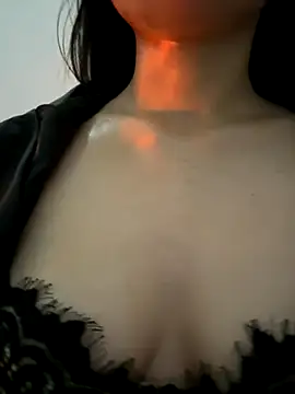 Hana yukii online show from 12/01/25, 06:31