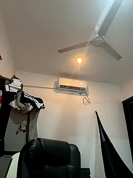 VERGALARGA120 online show from 10/24/25, 02:21