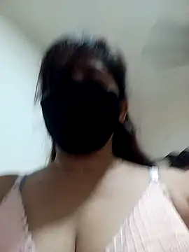 Bengoli couple online show from 11/28/25, 11:54