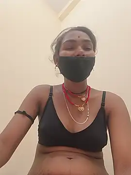 Snapshot of Bhumika_Love chatting on 07/04/26, 10:54 Bhumika Love online show from 07/04/26, 10:54