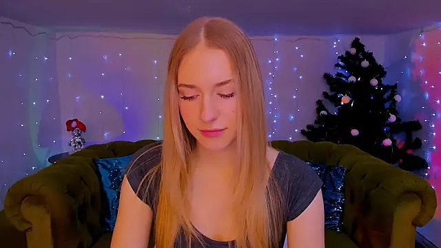 sassy cutie online show from 12/21/25, 09:00