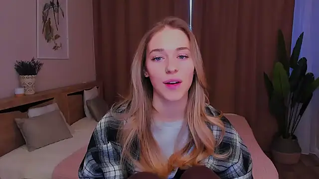 sassy cutie online show from 02/08/26, 03:21