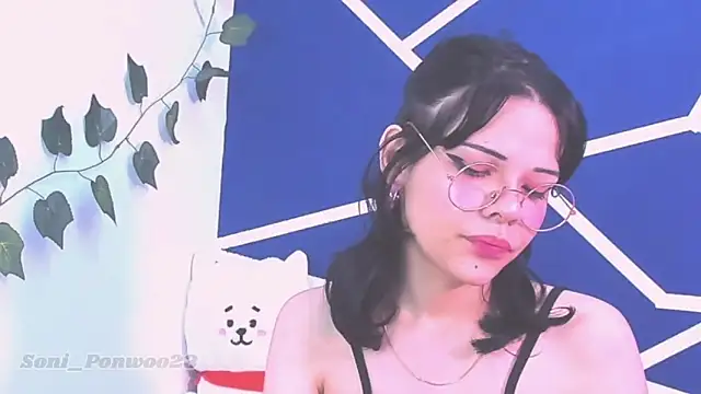 soni ponwoo online show from 11/30/25, 03:46