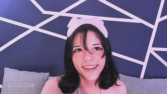 soni ponwoo online show from 04/05/26, 10:22