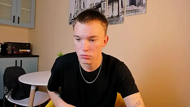 Derek Banville online show from 11/09/25, 08:13