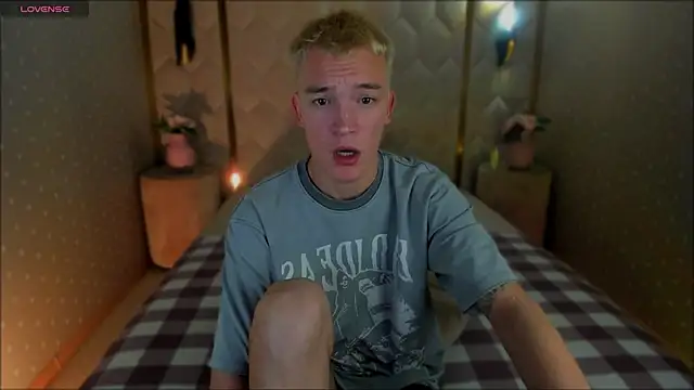 Derek Banville online show from 12/19/25, 12:47