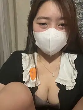 Snapshot of kitty-20x chatting on 06/10/26, 02:18 kitty-20x online show from 06/10/26, 02:18