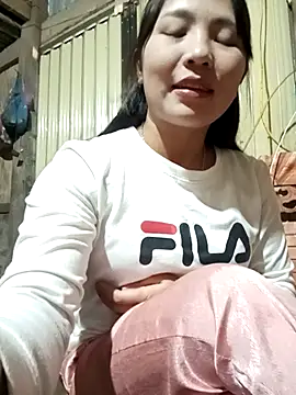 -Lanaa- online show from 11/20/25, 06:25