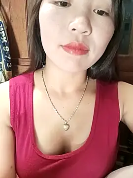 -Lanaa- online show from 11/28/25, 06:13