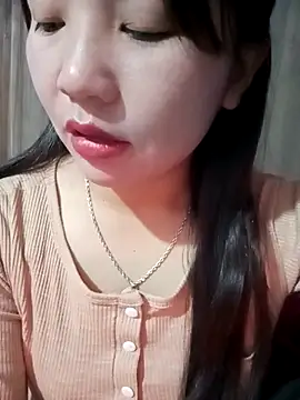 -Lanaa- online show from 11/26/25, 05:57