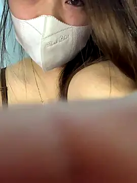 helo-kitty online show from 12/05/25, 02:59