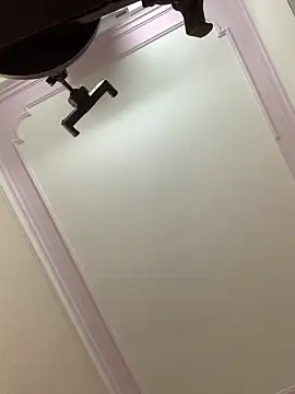 helo-kitty online show from 11/13/25, 05:39