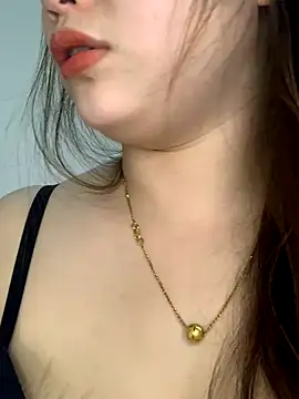 helo-kitty online show from 11/15/25, 01:59