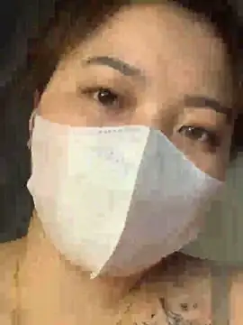 helo-kitty online show from 04/08/26, 03:13