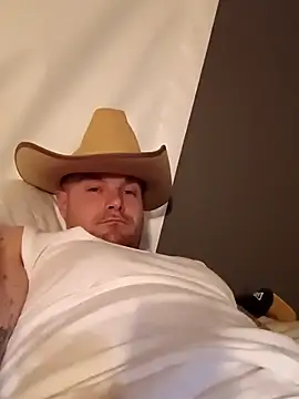 DadDDick925 online show from 12/20/25, 03:37