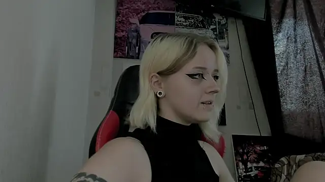 Holy Mistress S online show from 07/07/26, 07:56