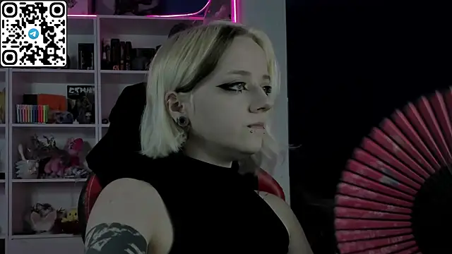 Holy Mistress S online show from 05/02/26, 08:30