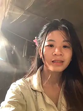 ninixinh online show from 10/29/25, 06:34