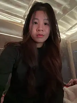 ninixinh online show from 12/18/25, 06:18