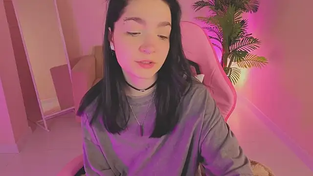 Linda Sweetiest online show from 12/18/25, 12:49