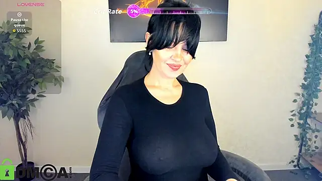 Sara Devills online show from 05/17/26, 12:43