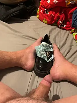 fortheloveofheels74 online show from 11/07/25, 11:30